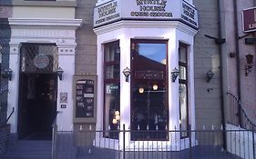 Myrtle House